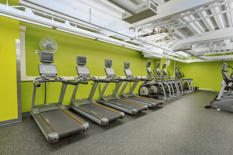 More Photos Of 1175-1177 Boston Providence Tpke, Norwood Medical For Lease