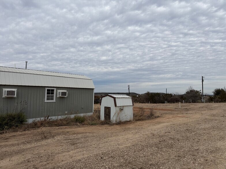 More Photos Of 800 County Road 214, Sweetwater Land For Sale