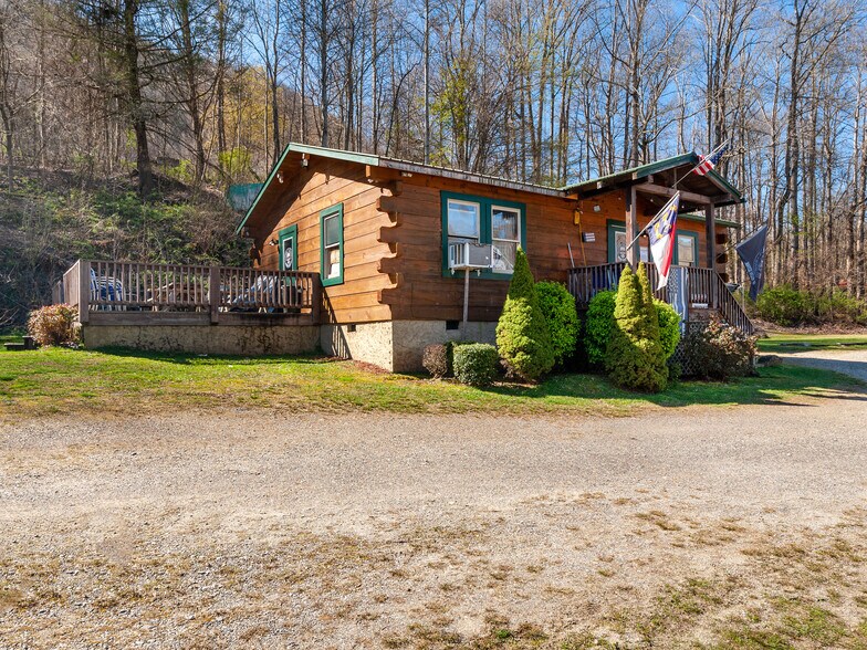 More Photos Of , Maggie Valley Unknown For Sale