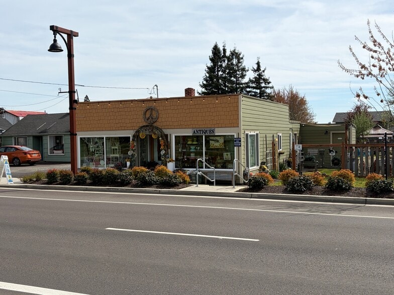 Primary Photo Of 1120 Main St, Philomath Freestanding For Lease