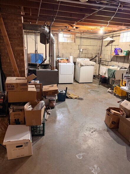 More Photos Of 3447 45th St, Highland Specialty For Sale