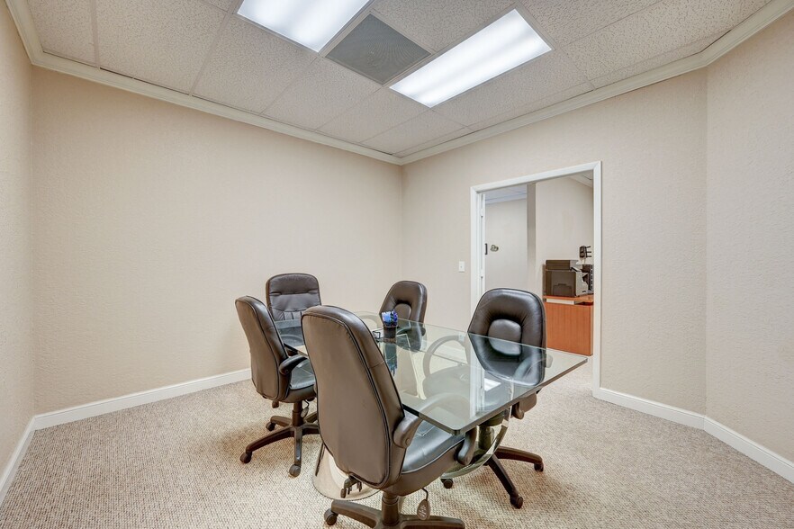 More Photos Of 4851 W Hillsboro Blvd, Coconut Creek Office For Sale