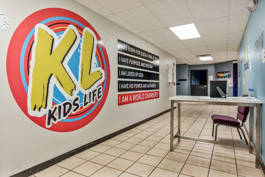 More Photos Of 4312 20th St, Rockford Religious Facility For Sale