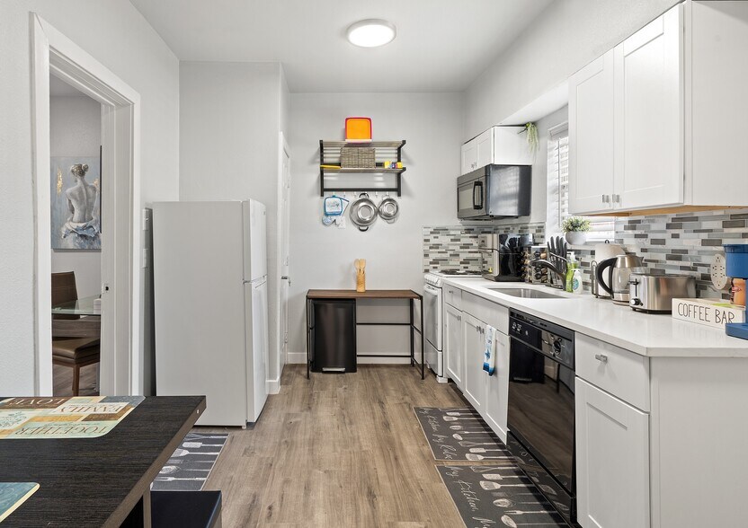 More Photos Of 2308 Britton Dr, Dallas Apartments For Sale