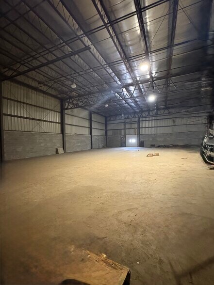 More Photos Of 45 Learned St, Albany Warehouse For Lease