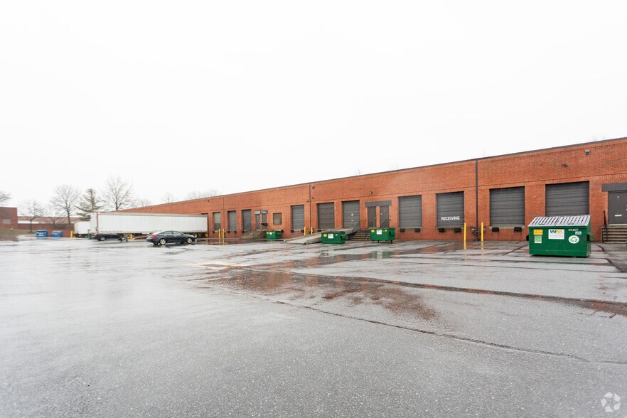 More Photos Of 1500 Caton Center Dr, Arbutus Unknown For Lease