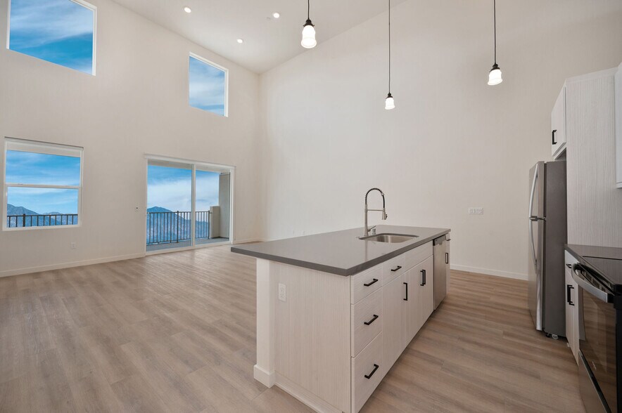 More Photos Of 200 E 31st St, National City Apartments For Sale