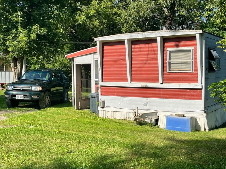 More Photos Of 3554 Watkins Rd, Horseheads Manufactured Housing Mobile Home Park For Sale