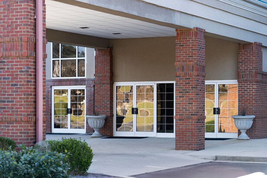 More Photos Of 4665 Macland Rd, Powder Springs Religious Facility For Sale