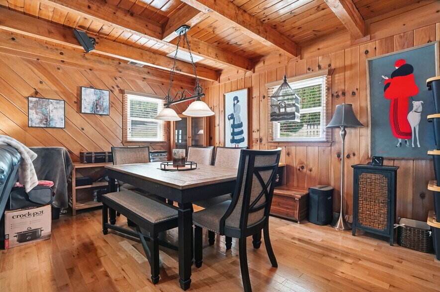 More Photos Of 5730 Highway 356, Sautee Nacoochee Specialty For Sale