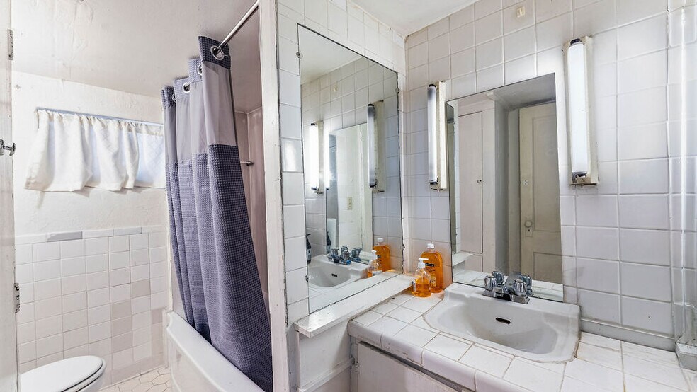 More Photos Of 65 W Main St, Farmington Freestanding For Sale