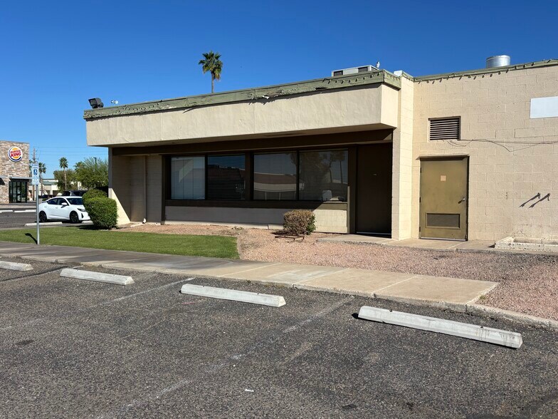 More Photos Of 7349 W Indian School Rd, Phoenix Restaurant For Sale