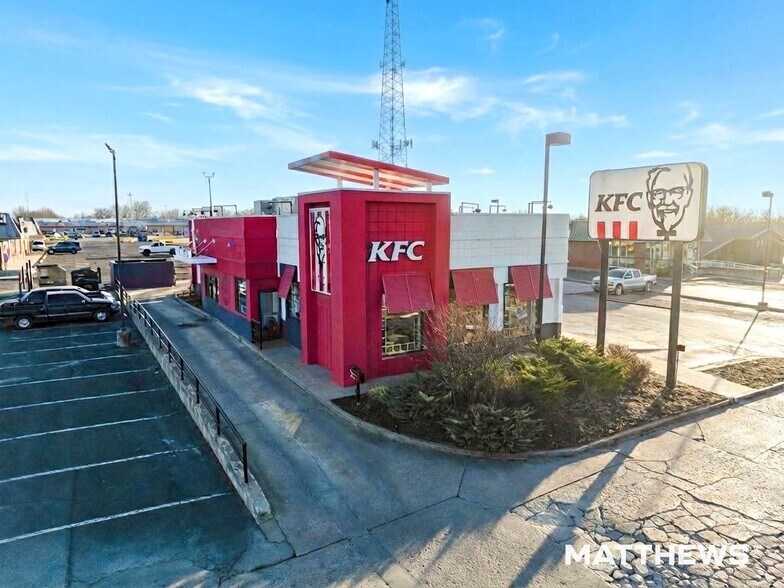 More Photos Of 11104 E 21st St, Tulsa Fast Food For Sale