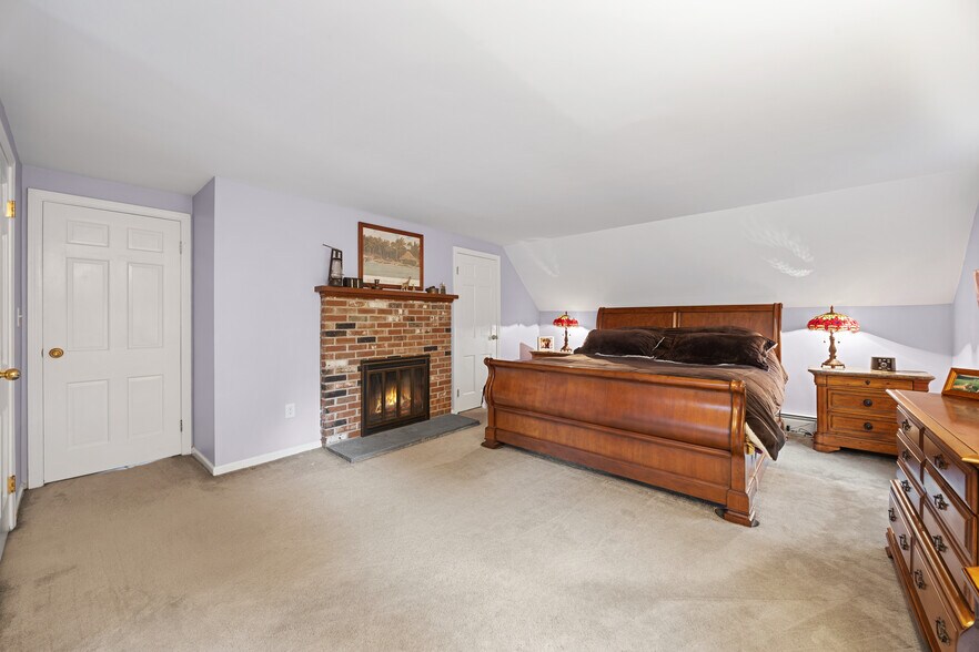 More Photos Of 0 Main Road, Westhampton Sports And Entertainment For Sale