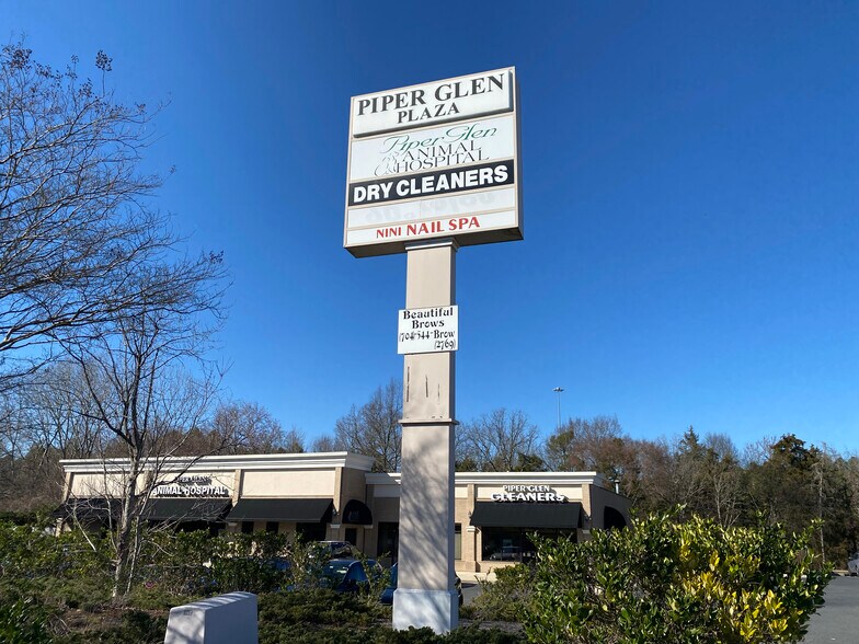 More Photos Of 5105-5107 Piper Station Dr, Charlotte Storefront Retail Office For Sale