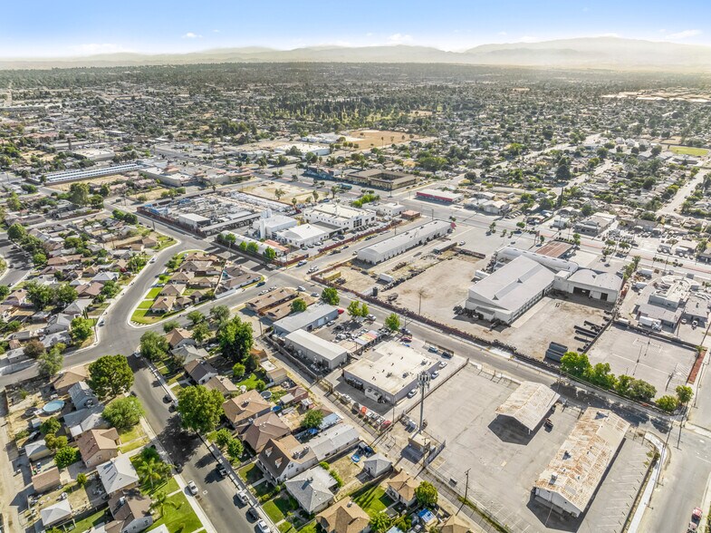 More Photos Of 117 V St, Bakersfield Warehouse For Lease