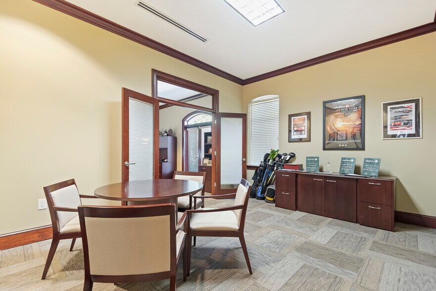 More Photos Of 1680 The Greens Way, Jacksonville Medical For Sale