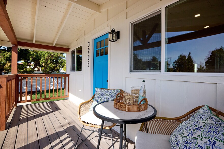More Photos Of 735 Pine Ave, Carlsbad Multifamily For Sale