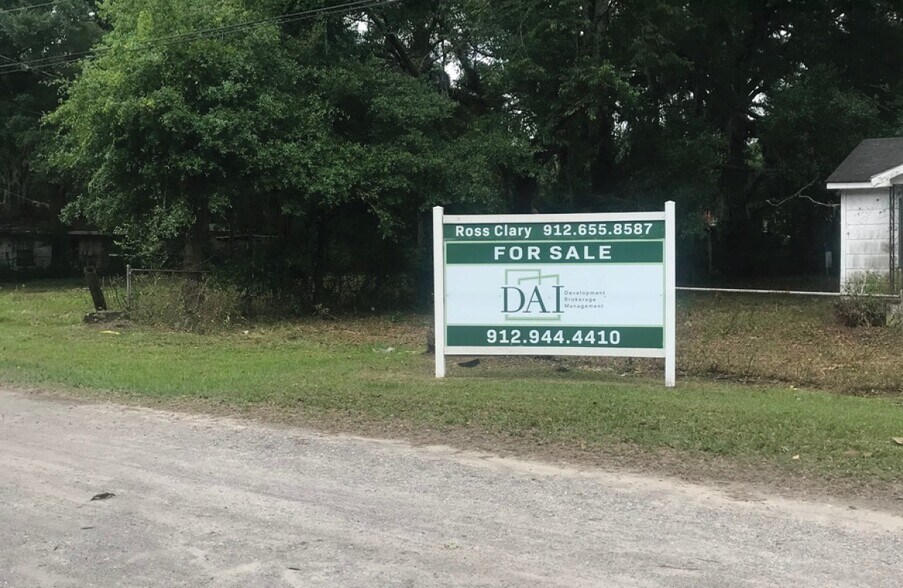 More Photos Of 235 W De Renne Ave, Savannah Land For Sale