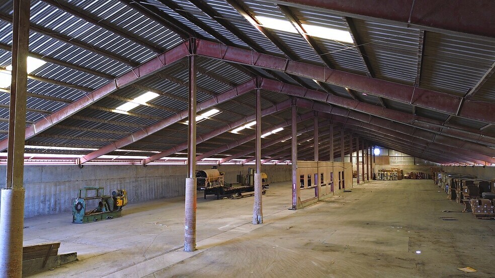More Photos Of 720 Industrial Pkwy, Lovelock Warehouse For Sale