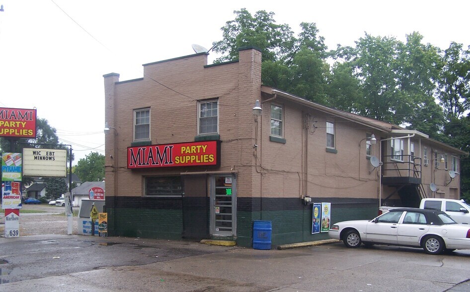 Primary Photo Of 30 Seven Mile Ave, Hamilton Storefront For Sale