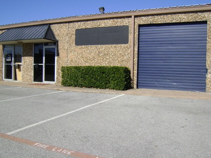 More Photos Of 605 S Sherman St, Richardson Unknown For Lease
