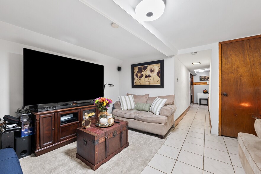 More Photos Of 179 Hackensack Plank Rd, Weehawken Multifamily For Sale