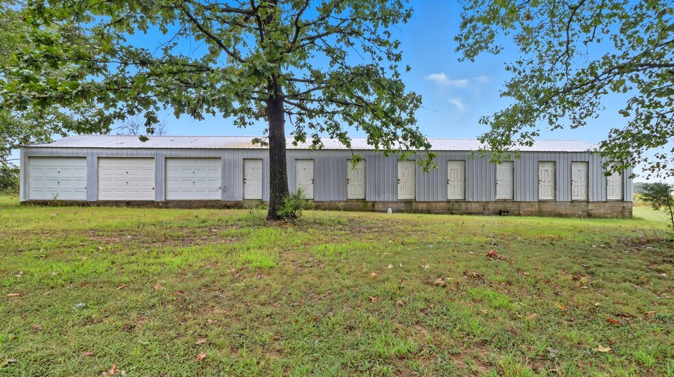 More Photos Of 23195 Shannon Ln, Summersville Apartments For Sale