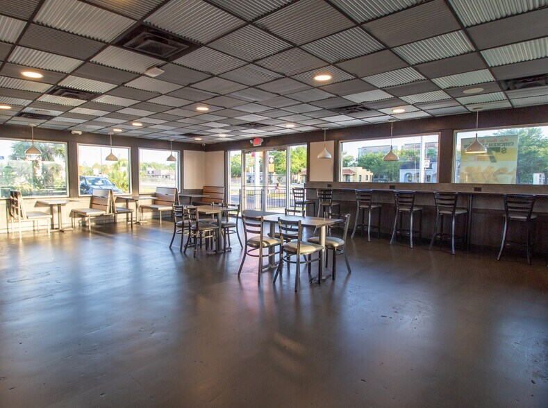 More Photos Of 504 W Vine St, Kissimmee Restaurant For Sale