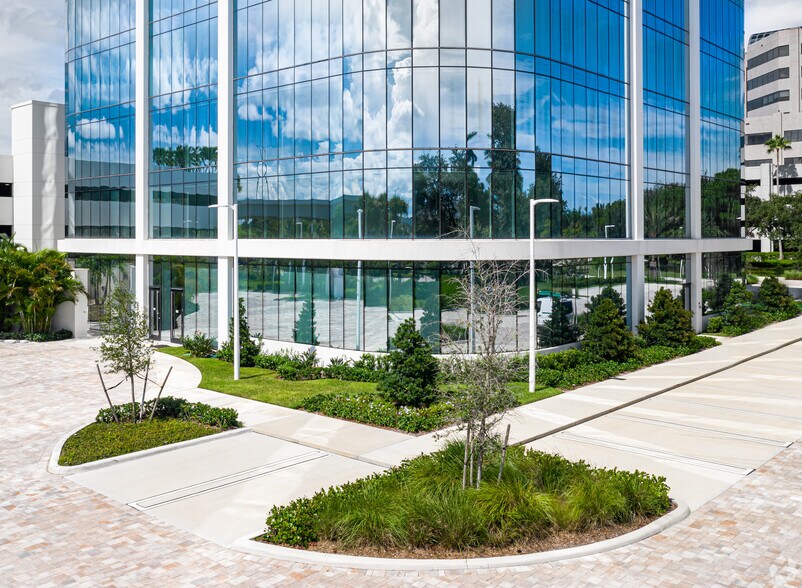 More Photos Of 3835 PGA Blvd, Palm Beach Gardens Office For Lease