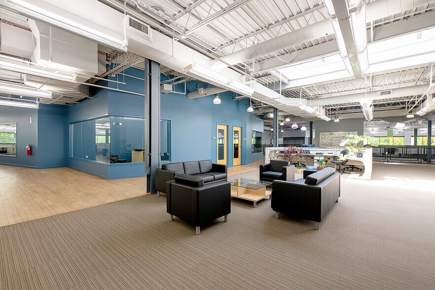 More Photos Of 28500 Clemens Rd, Westlake Office For Lease