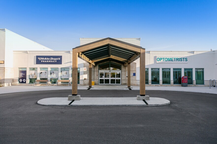 More Photos Of 11910 111th Ave NW, Edmonton Medical For Lease