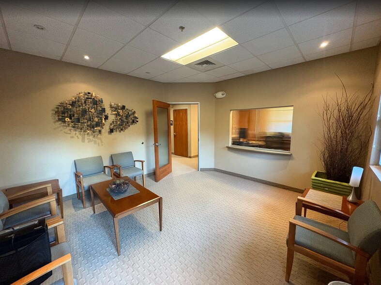 More Photos Of 699 California Blvd, San Luis Obispo Medical For Lease