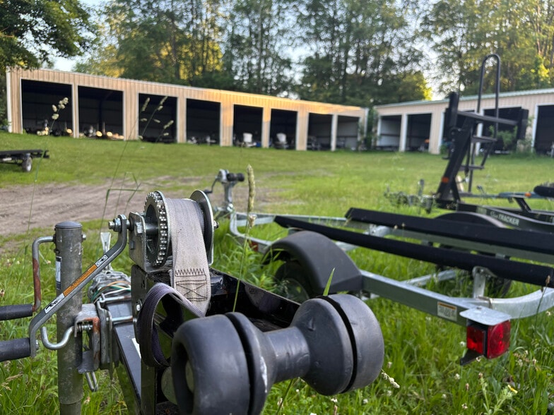 More Photos Of 2745 Shadyside Rd, Findley Lake Marina For Sale