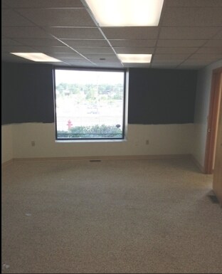 More Photos Of 2112 Erie Blvd E, Syracuse Office For Sale