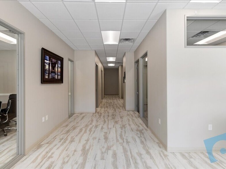 More Photos Of 210 Miron Dr, Southlake Medical For Lease