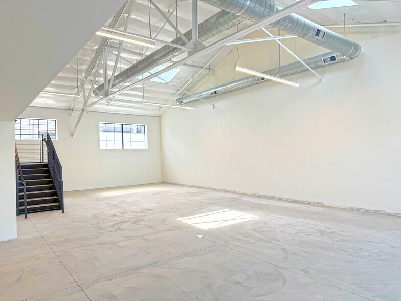 More Photos Of 433 Chapala St, Santa Barbara Storefront Retail Office For Lease