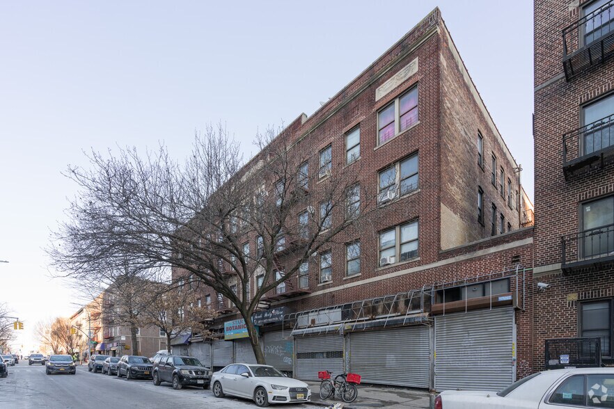 More Photos Of 877 Franklin Ave, Brooklyn Apartments For Lease