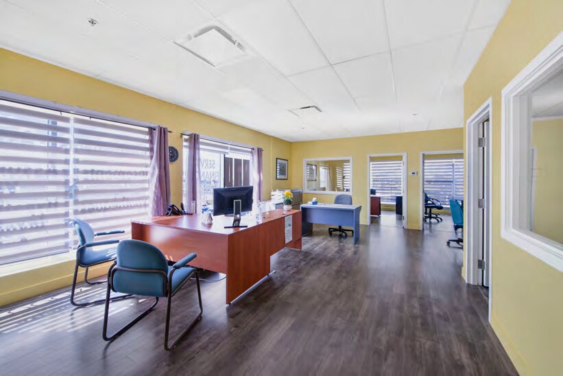 More Photos Of 200 Rue Commerciale, Donnacona Office For Lease