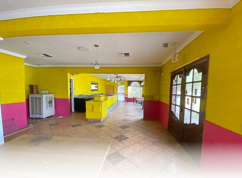 More Photos Of 3466 E Florence Ave, Huntington Park Restaurant For Lease