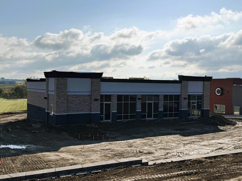 More Photos Of 19205 Grant Ave, Elkhorn General Retail For Lease