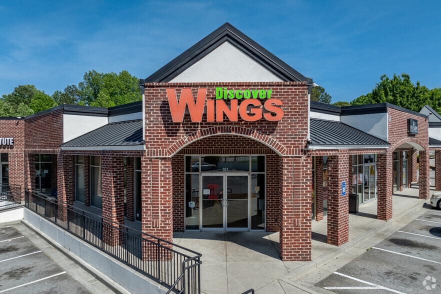 More Photos Of 1300 Indian Trail Lilburn Rd, Norcross Storefront For Lease