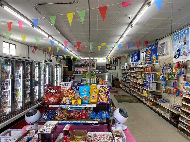 More Photos Of 1806 Fall Hill Ave, Fredericksburg Storefront Retail Residential For Sale