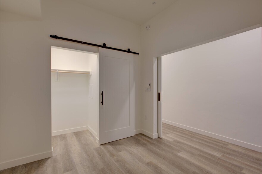 More Photos Of 1775 S Pearl St, Denver Apartments For Sale