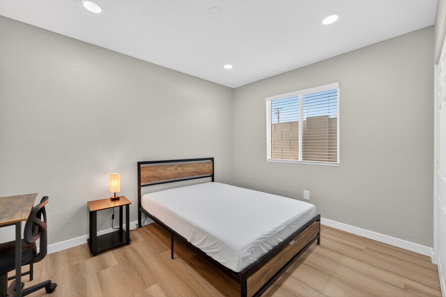 More Photos Of 5038 N 18th Ave, Phoenix Multifamily For Sale