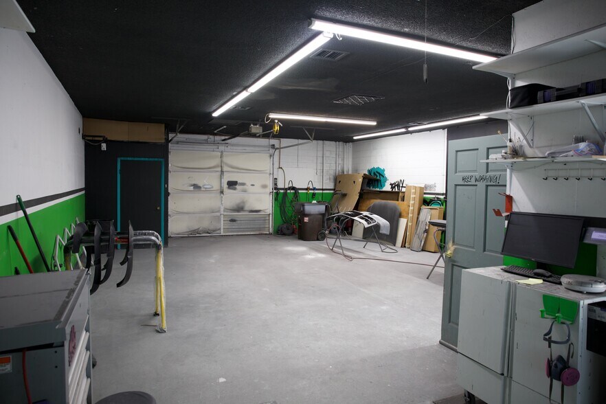 More Photos Of 1136 Kimbark St, Longmont Warehouse For Lease