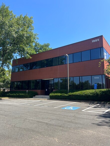 More Photos Of 1985 Isaac Newton Sq, Reston Office For Lease