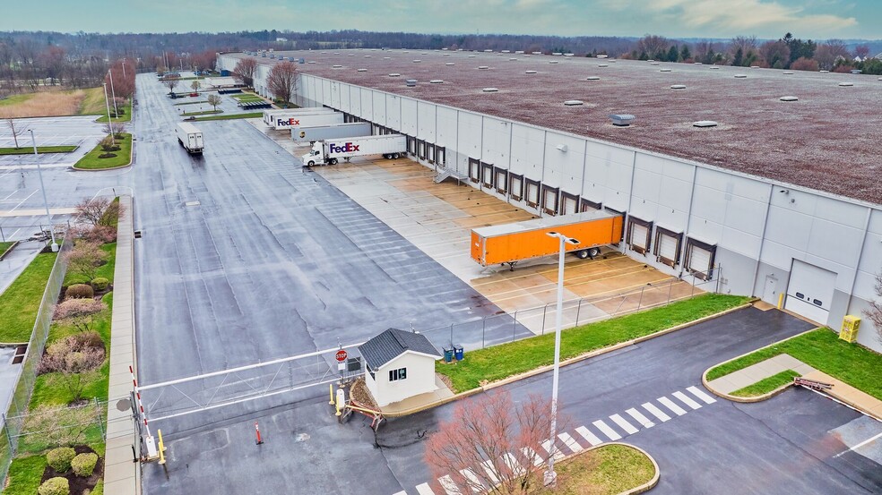 More Photos Of 100 Quality Cir, Harrisburg Distribution For Lease