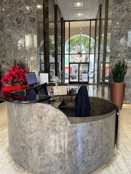 More Photos Of 3731 Wilshire Blvd, Los Angeles Office Residential For Lease