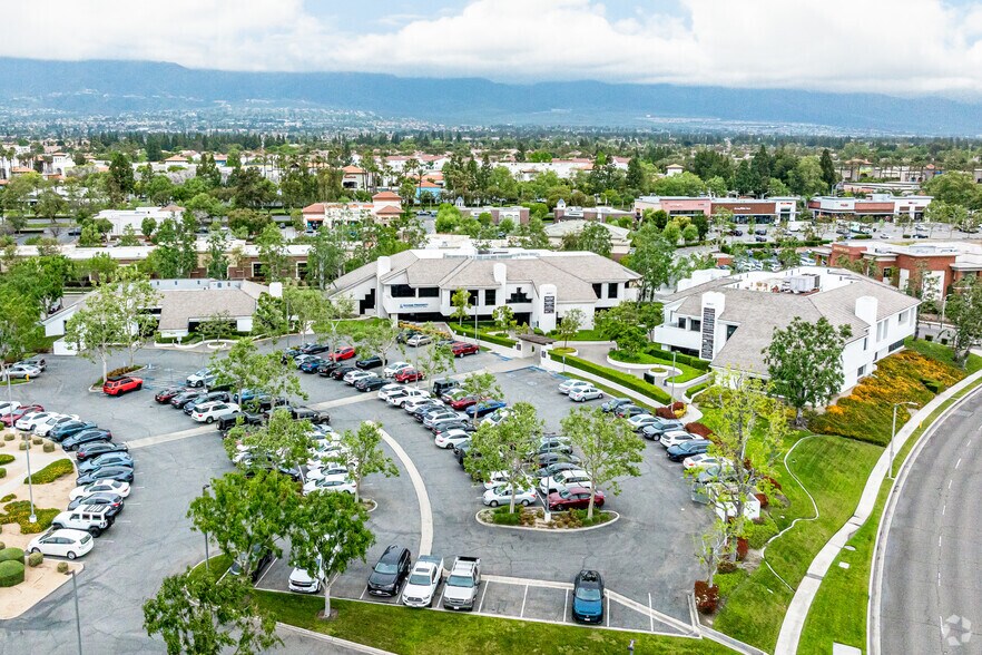 More Photos Of 10807 Laurel St, Rancho Cucamonga Medical For Sale